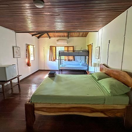 El Clan Hostel Puerto Viejo de Talamanca Extérieur photo