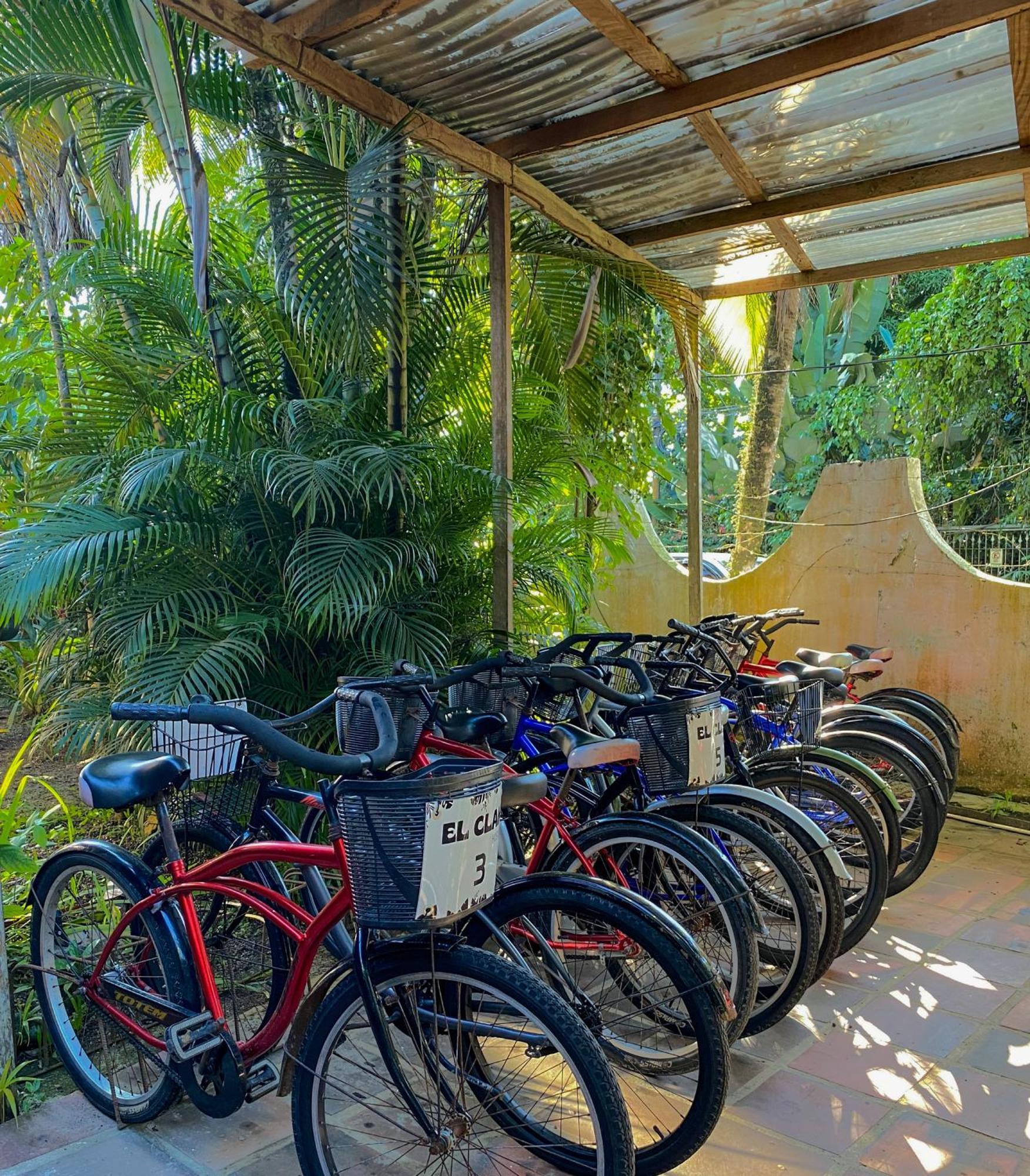 El Clan Hostel Puerto Viejo de Talamanca Extérieur photo
